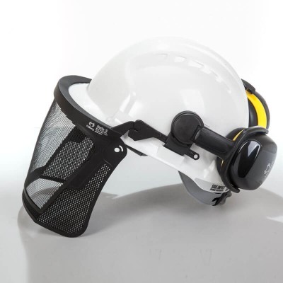 kit casco blanco con protector auditivo y visor de malla